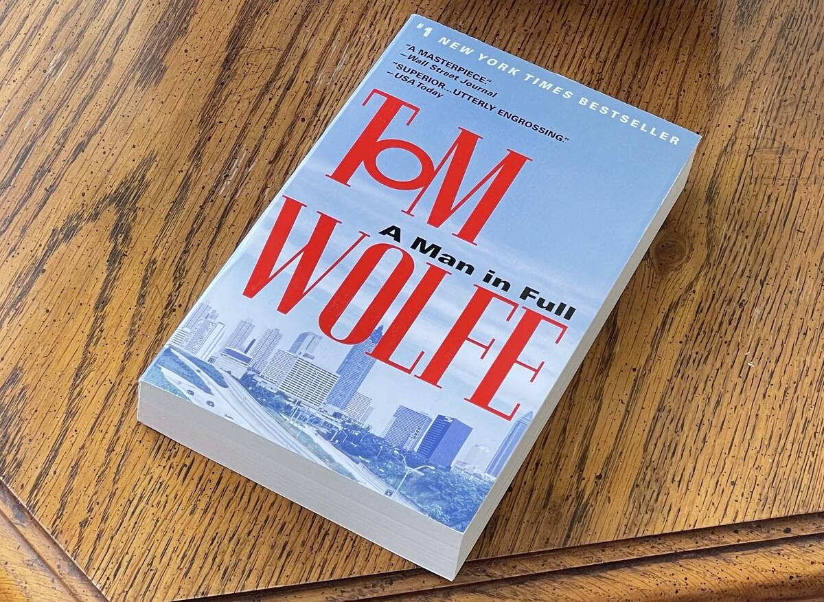 A Man in Full by Tom Wolfe — BookLab by Bjorn
